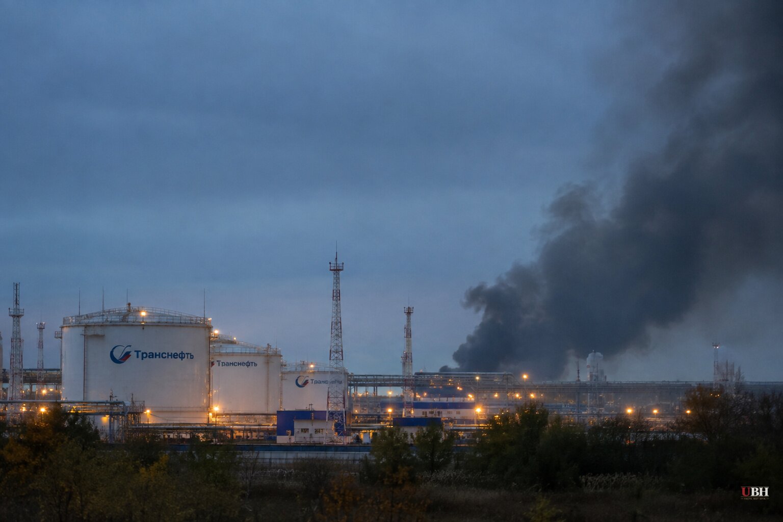 Ukraine Hits Moscow Oil Depot in 650-Drone Barrage, Killing Two, Russian Officials Say