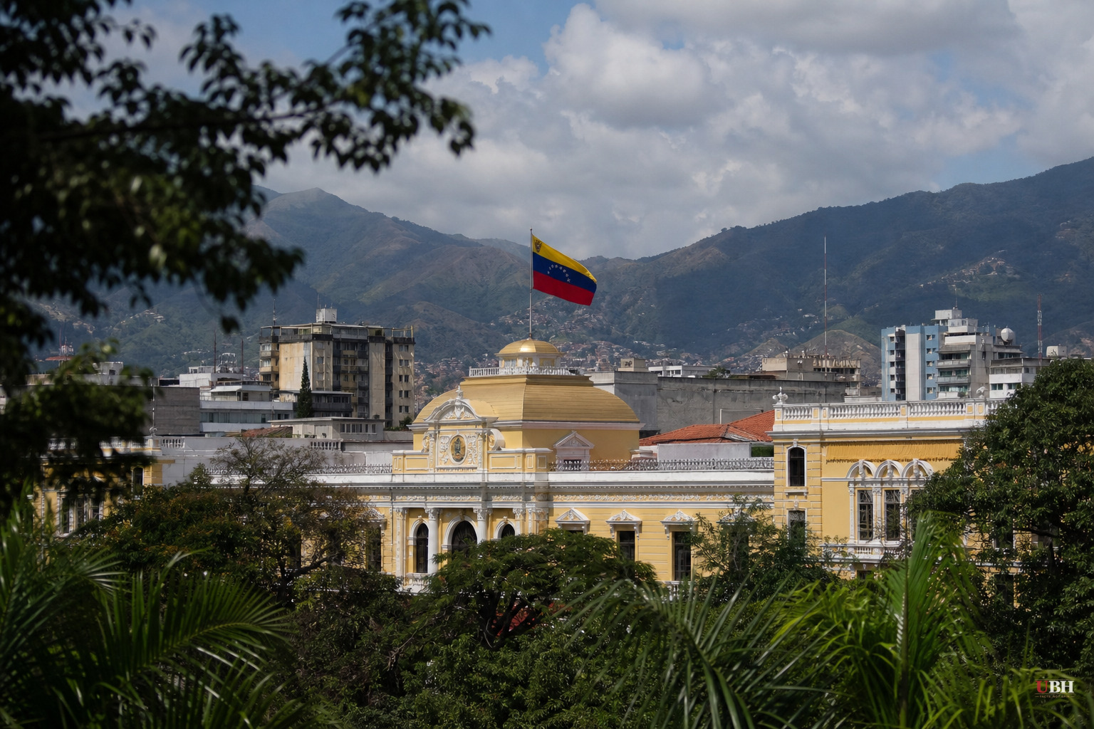 Venezuela Talks Begin in Caracas Today Without Machado at the Table