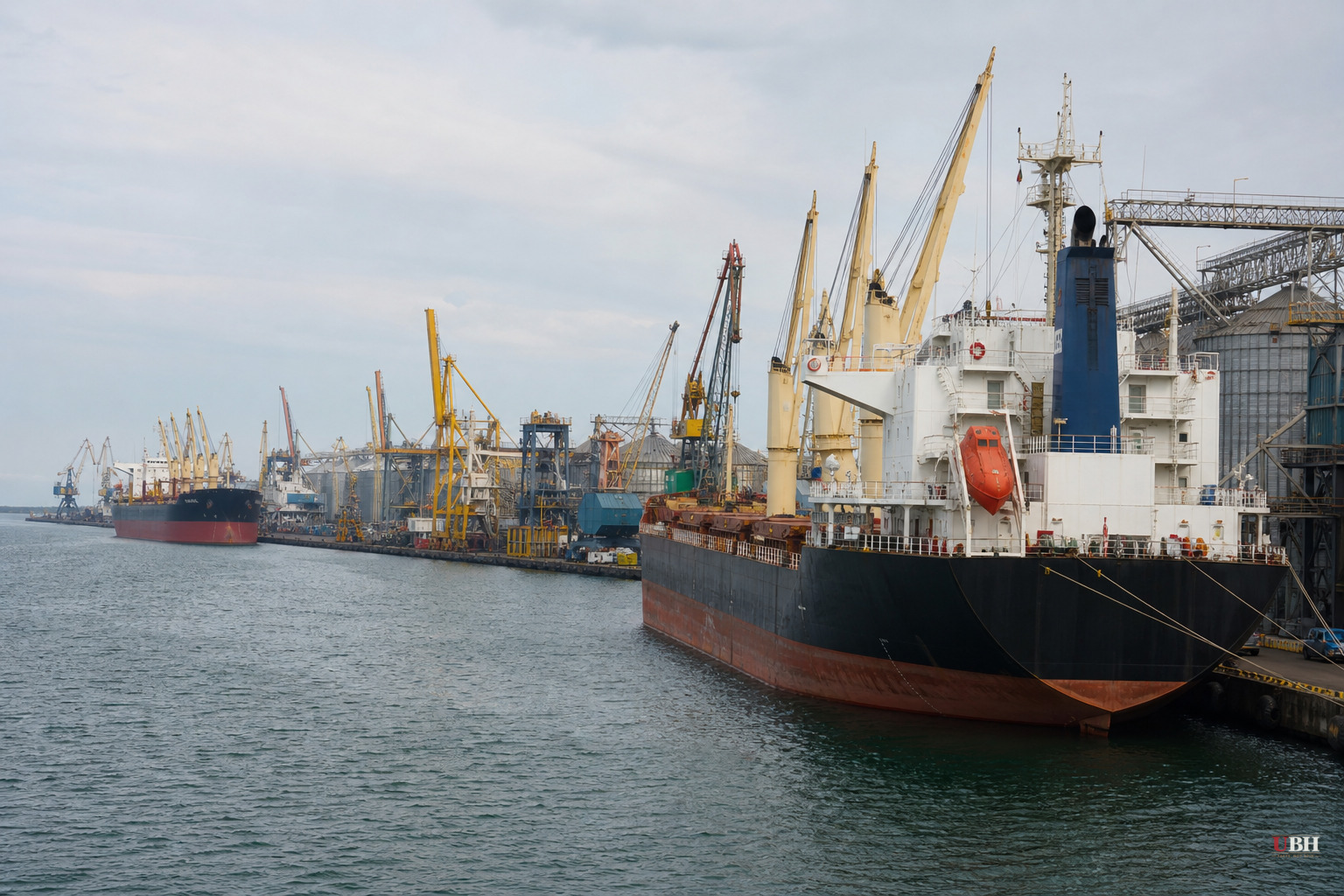 Wheat Futures Jump 3.9% as Russia and Ukraine Hit More Than 200 Black Sea Ships This Month
