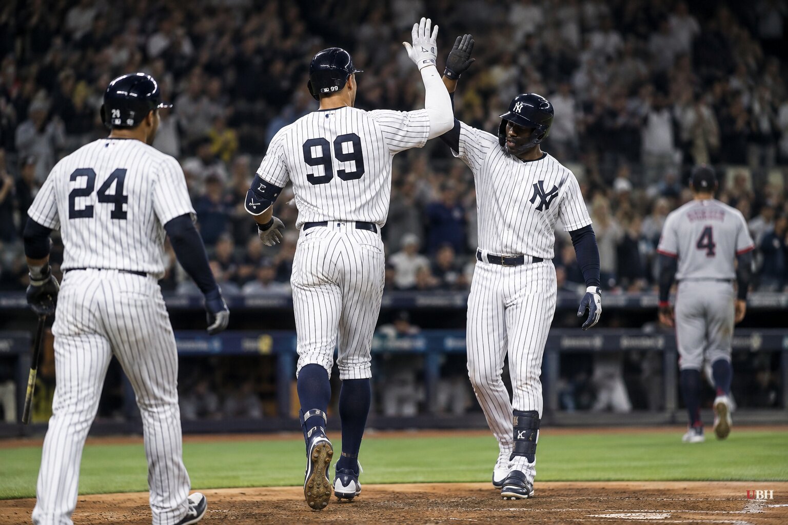 Yankees Clinch Playoff Berth Monday, Roll Past Twins 8-1 Tuesday to Stay 3.5 Games Behind Rays